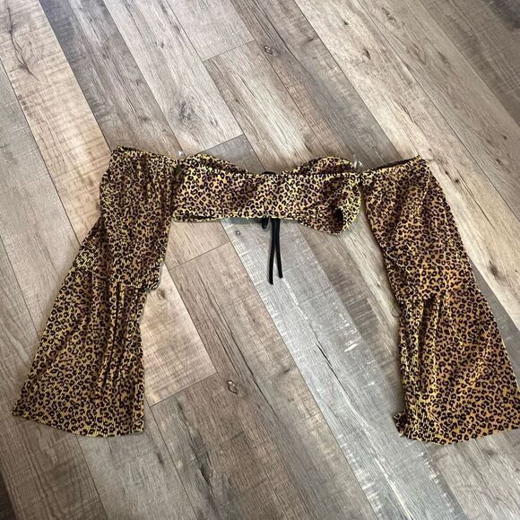 Sabora crop top size m - Picture 2 of 4